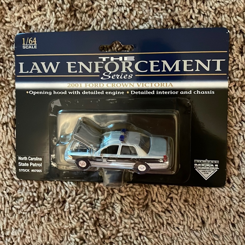 2001 North Carolina Highway Patrol car